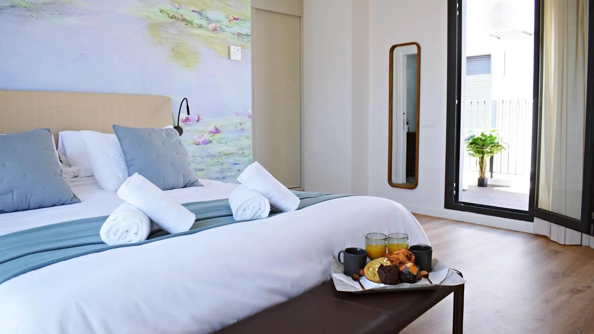 Bright Duplex In Malaga Centre Apartment