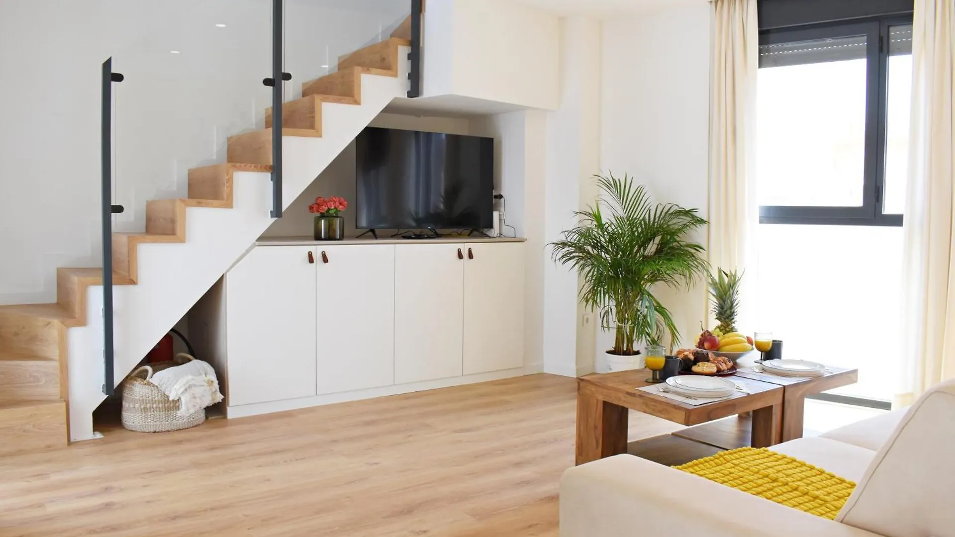 Bright Duplex In Malaga Centre Apartment