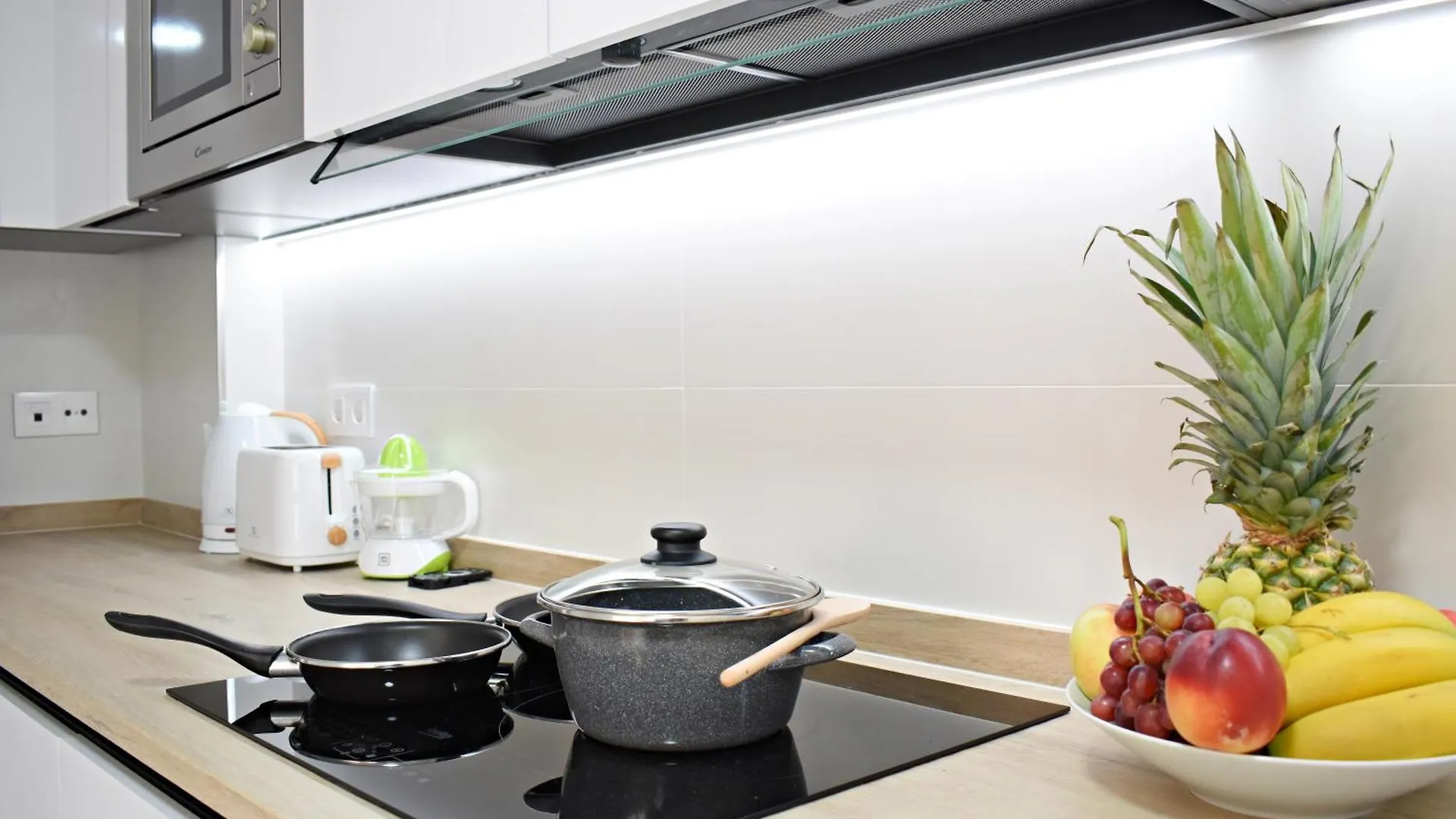 Bright Duplex In Malaga Centre Apartment